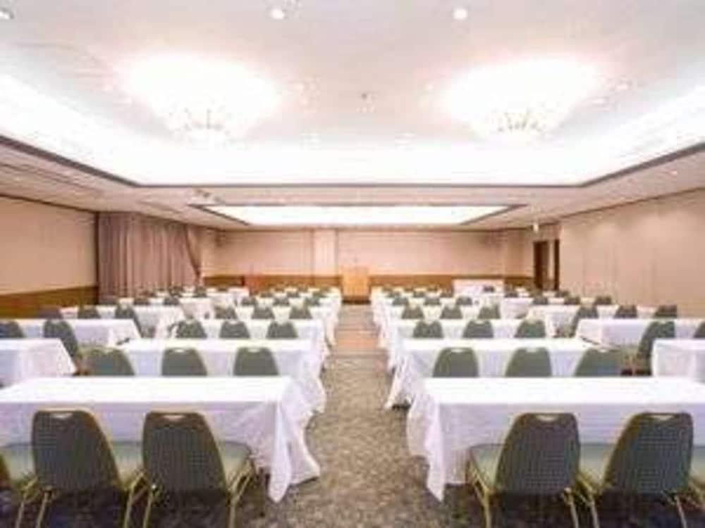 Kochi Sunrise Hotel Bagian luar foto