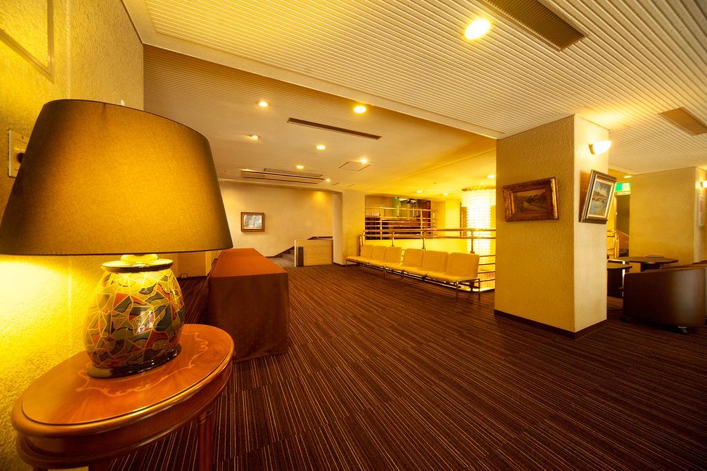 Kochi Sunrise Hotel Bagian luar foto